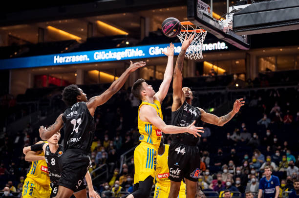 使得我们更 使得我们更