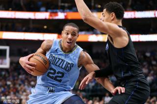 赛中攻防两 赛中攻防两